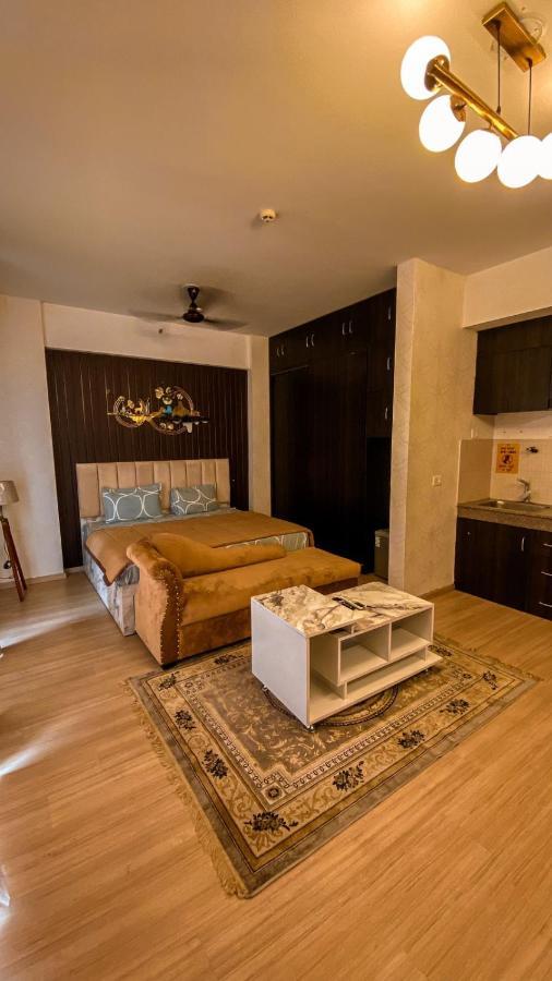 Caramel Dlf My Pad Aparthotel Lucknow Exteriör bild